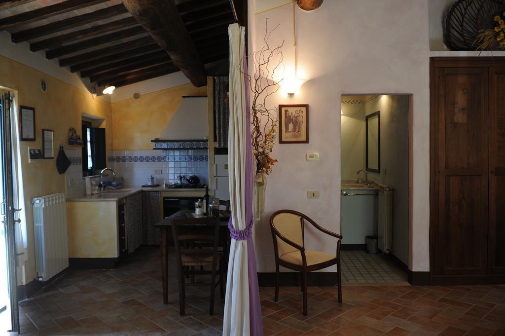 Agriturismo Erta Villa Casole dʼElsa Екстериор снимка