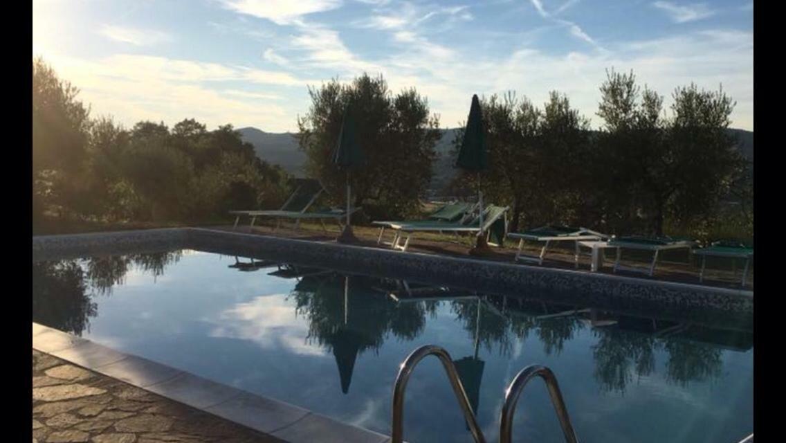 Agriturismo Erta Villa Casole dʼElsa Екстериор снимка