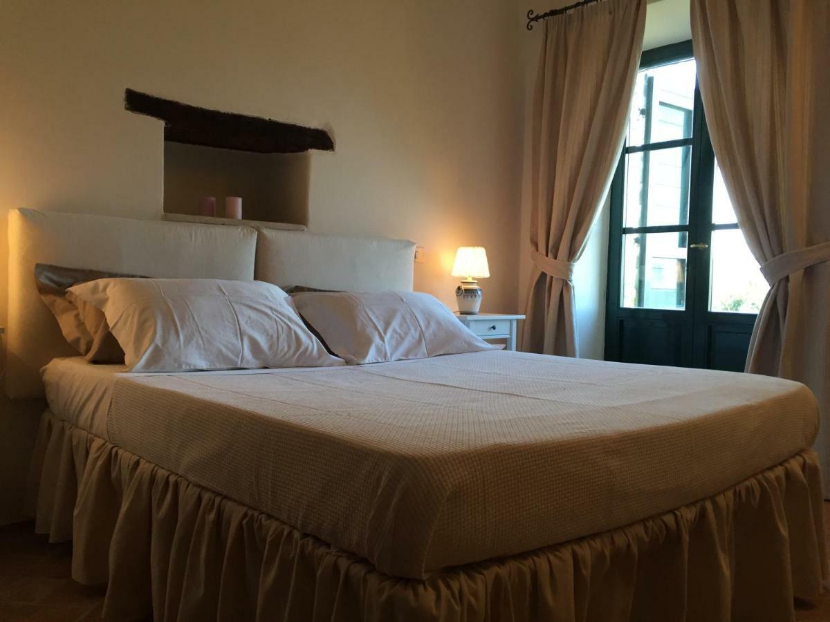 Agriturismo Erta Villa Casole dʼElsa Екстериор снимка