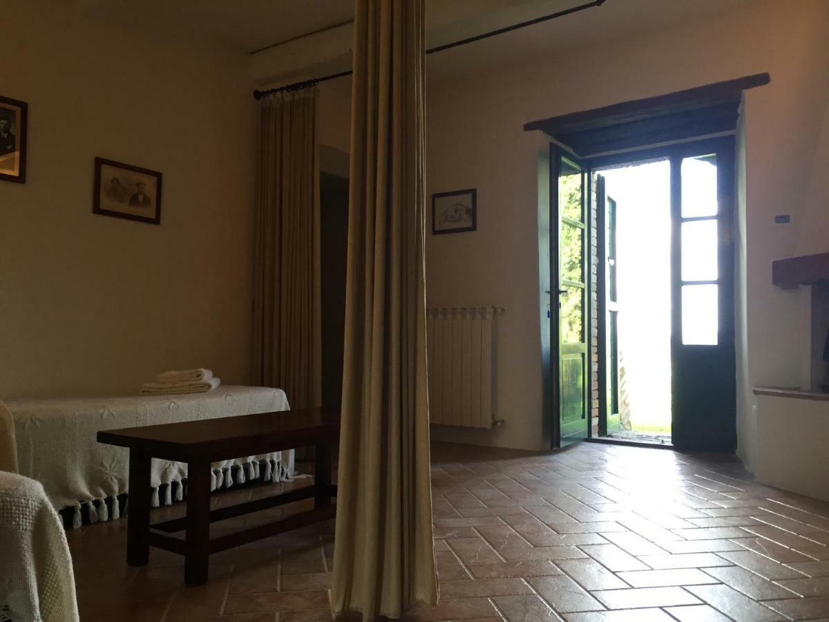 Agriturismo Erta Villa Casole dʼElsa Екстериор снимка